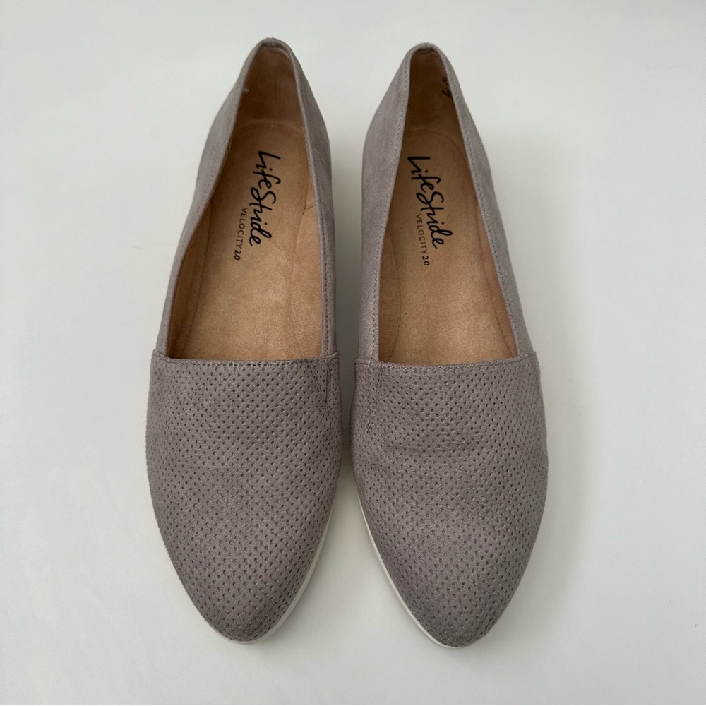Life Stride Slip In Faux Suede Almond Toe Elevated Flats Loafers Gray Size 9